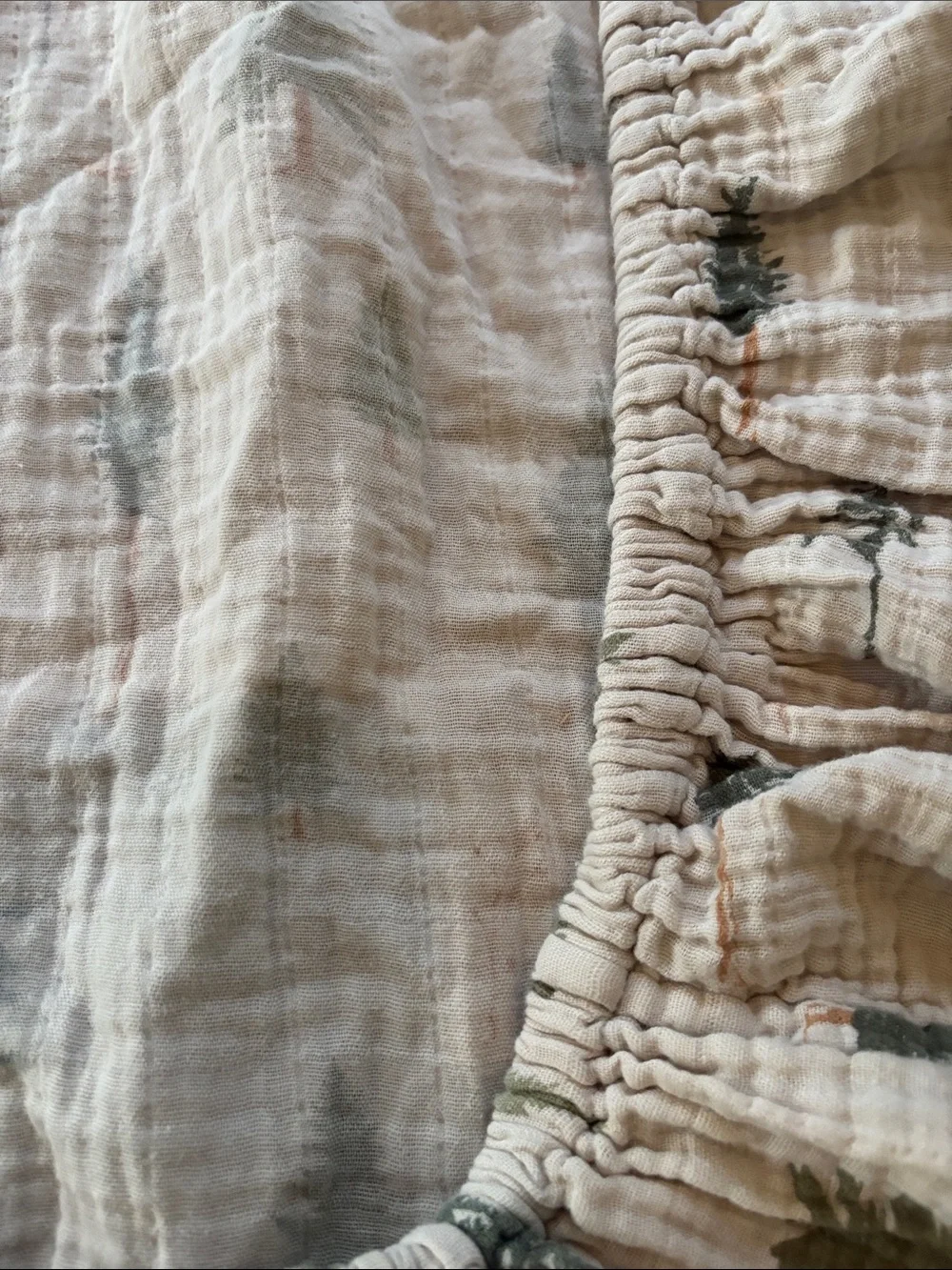 Neutral Forest / tree Print Muslin fitted crib sheet